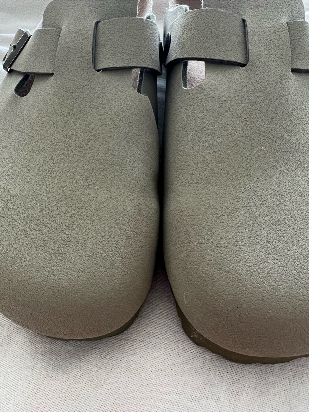 Birkenstock Vegan Boston Clog Size 40 - Khaki Green NWT - Picture 2 of 7